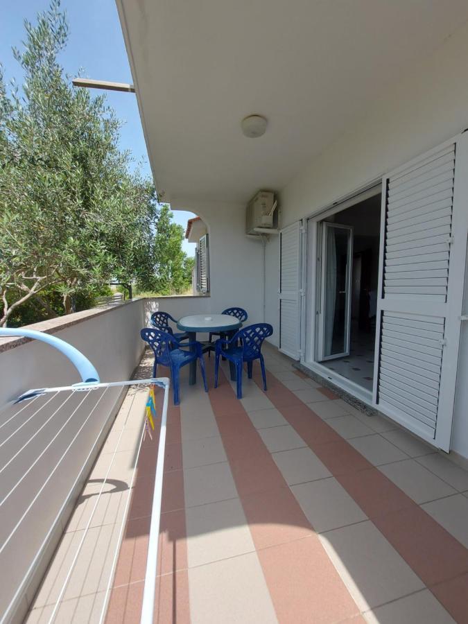 Apartment Elena Vlašići Exterior foto
